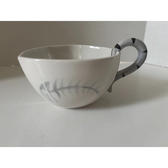 PIER 1 Imports Black & White Cat Hand Painted Coffee Mug Irregular Shape Ceramic - Picture 2 of 6